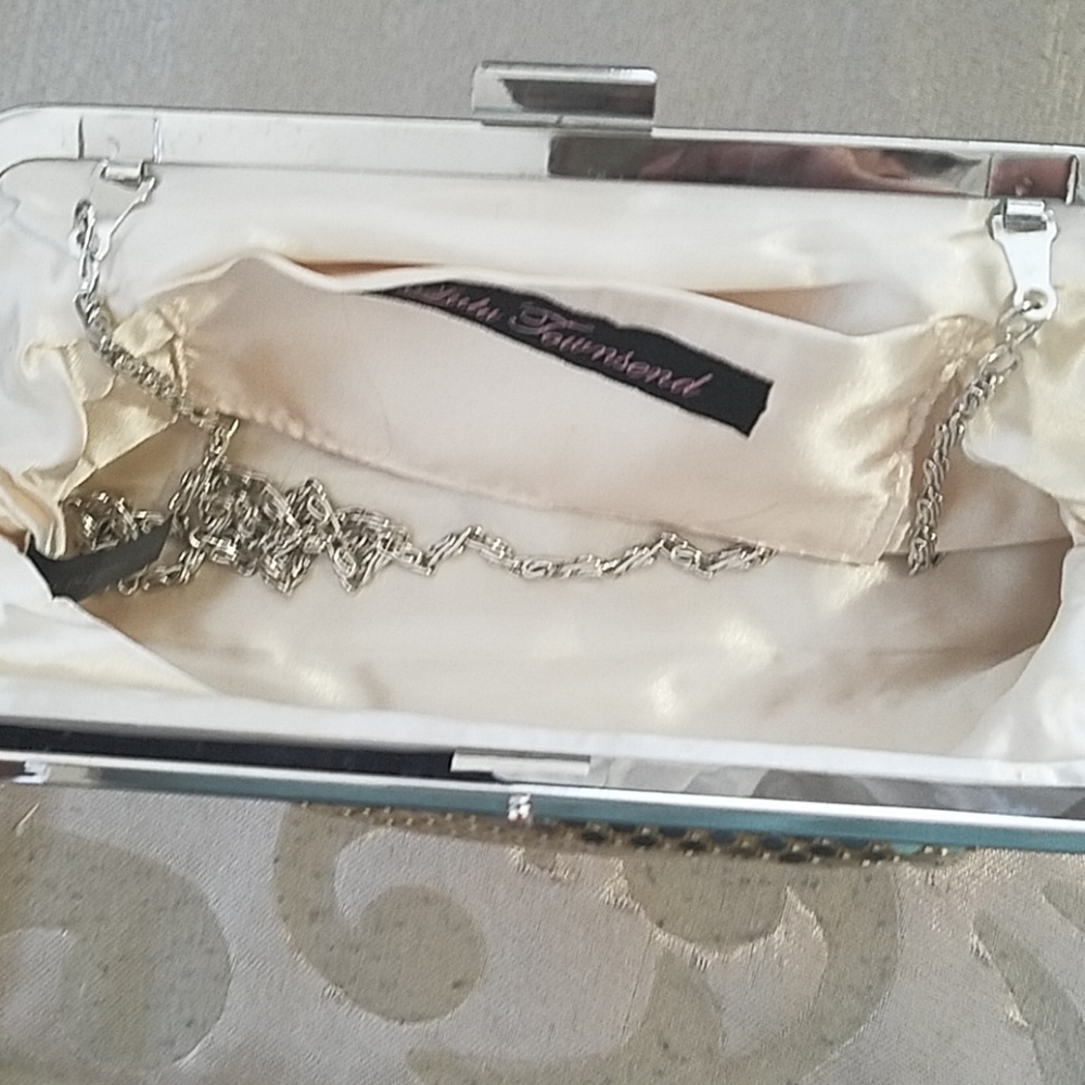 Lulu Townsend Gold Clutch - Picture 5 of 7